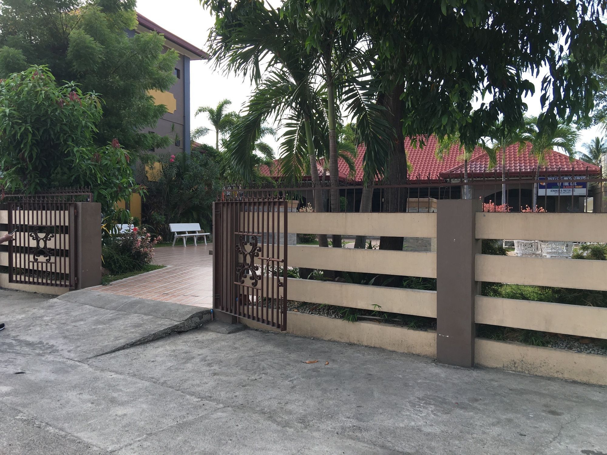 Hotel Casa Felipa Laoag Zewnętrze zdjęcie